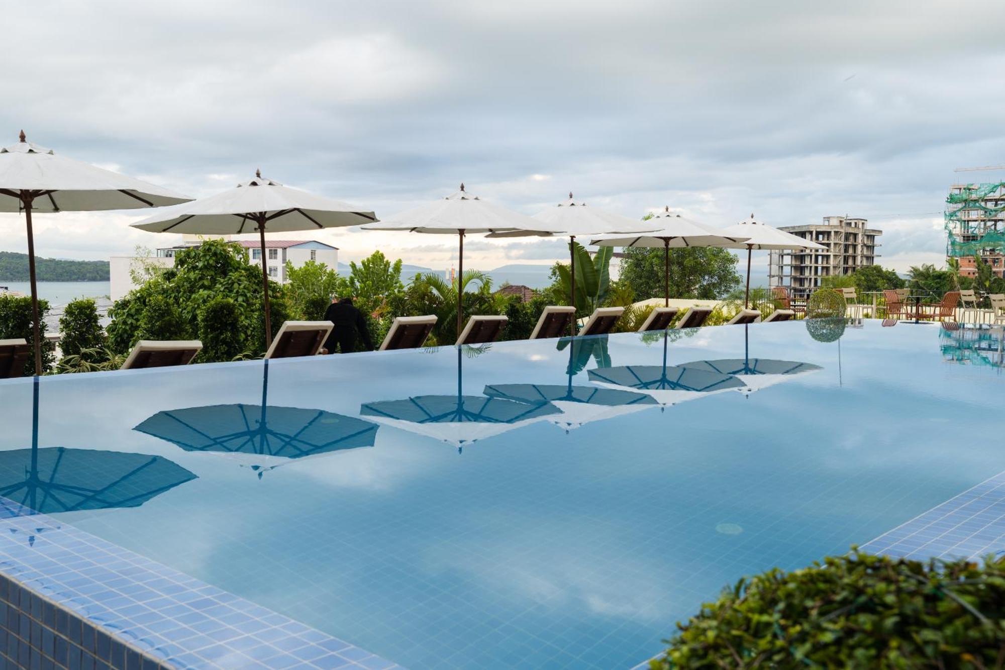 Onederz Sihanoukville - 10 Mins Walk From The Tourism Pier Екстериор снимка