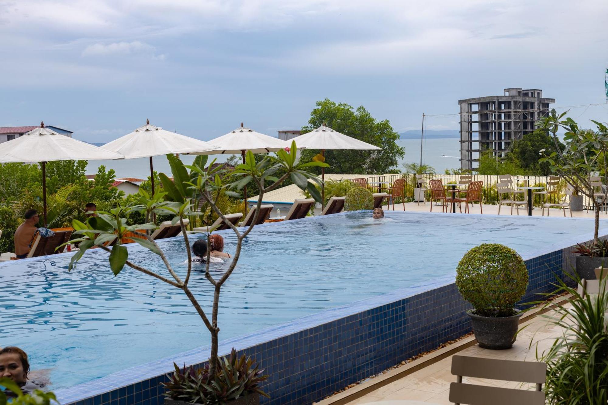 Onederz Sihanoukville - 10 Mins Walk From The Tourism Pier Екстериор снимка
