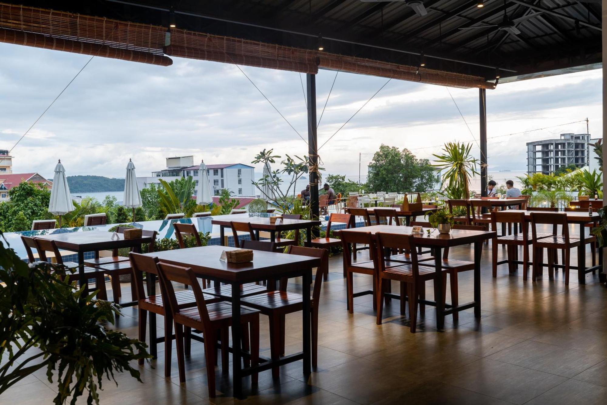 Onederz Sihanoukville - 10 Mins Walk From The Tourism Pier Екстериор снимка