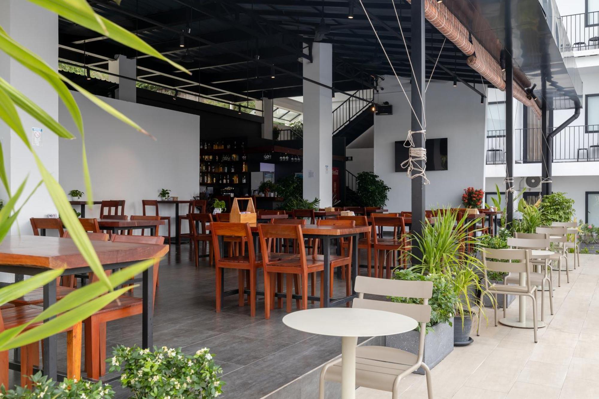 Onederz Sihanoukville - 10 Mins Walk From The Tourism Pier Екстериор снимка